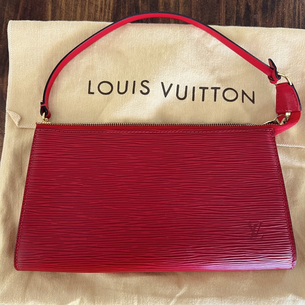 Red authentic Louis Vuitton epi pochette